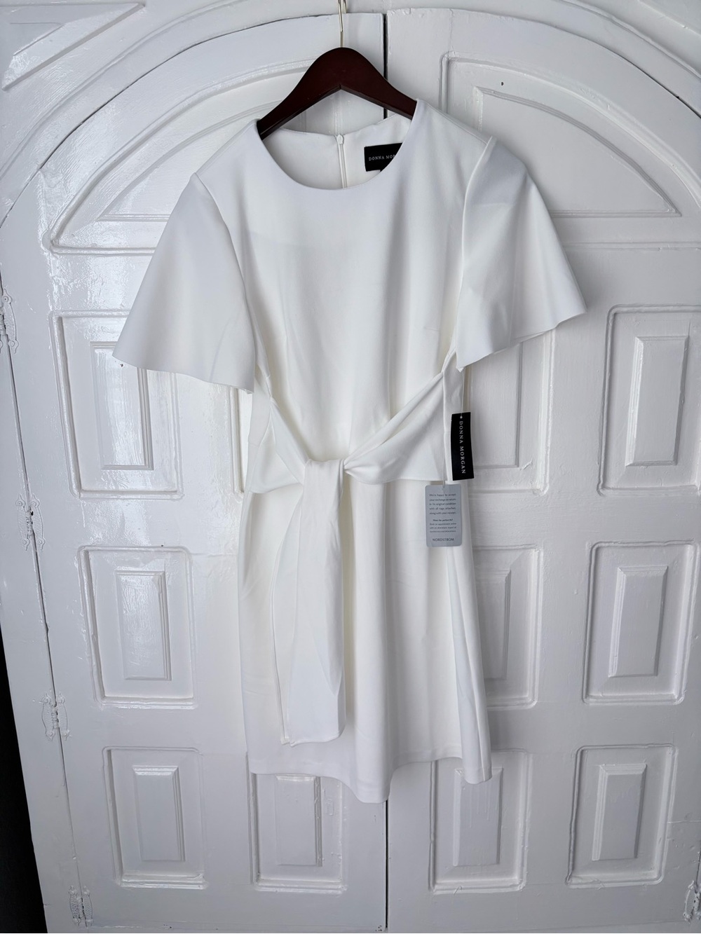 Donna Morgan White Front Tie-Waist Short Dress